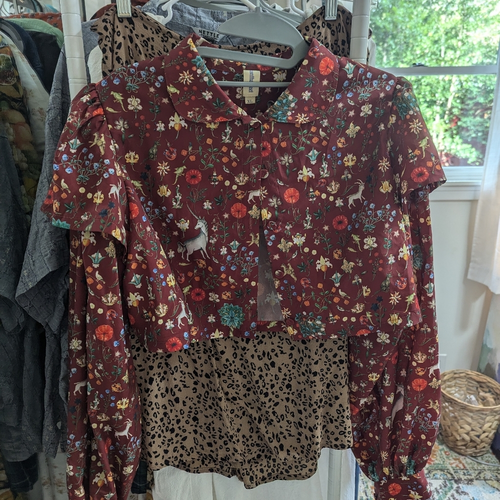 Samantha Pleet Doublet blouse in crimson
